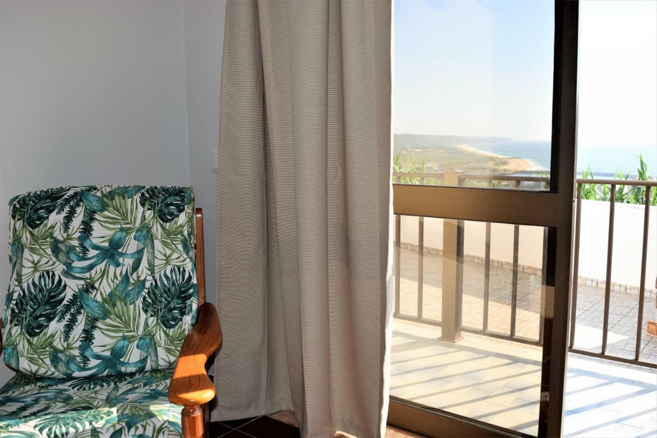 Casa Dos Passarinhos-Seaview@Nazare Hotel Esterno foto